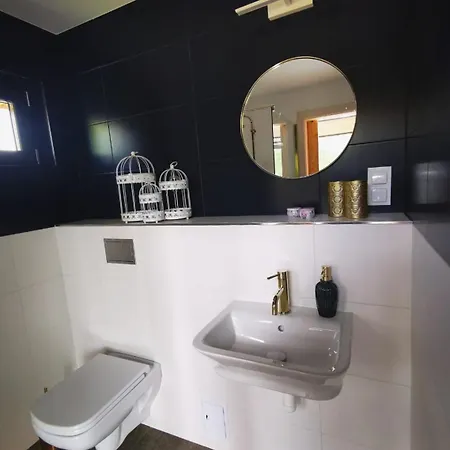 Kamienna4 Apartamento Madrzechowo